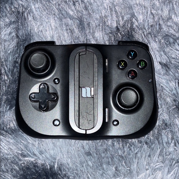 Razor Android Phone Gaming Device - Picture 8 of 9